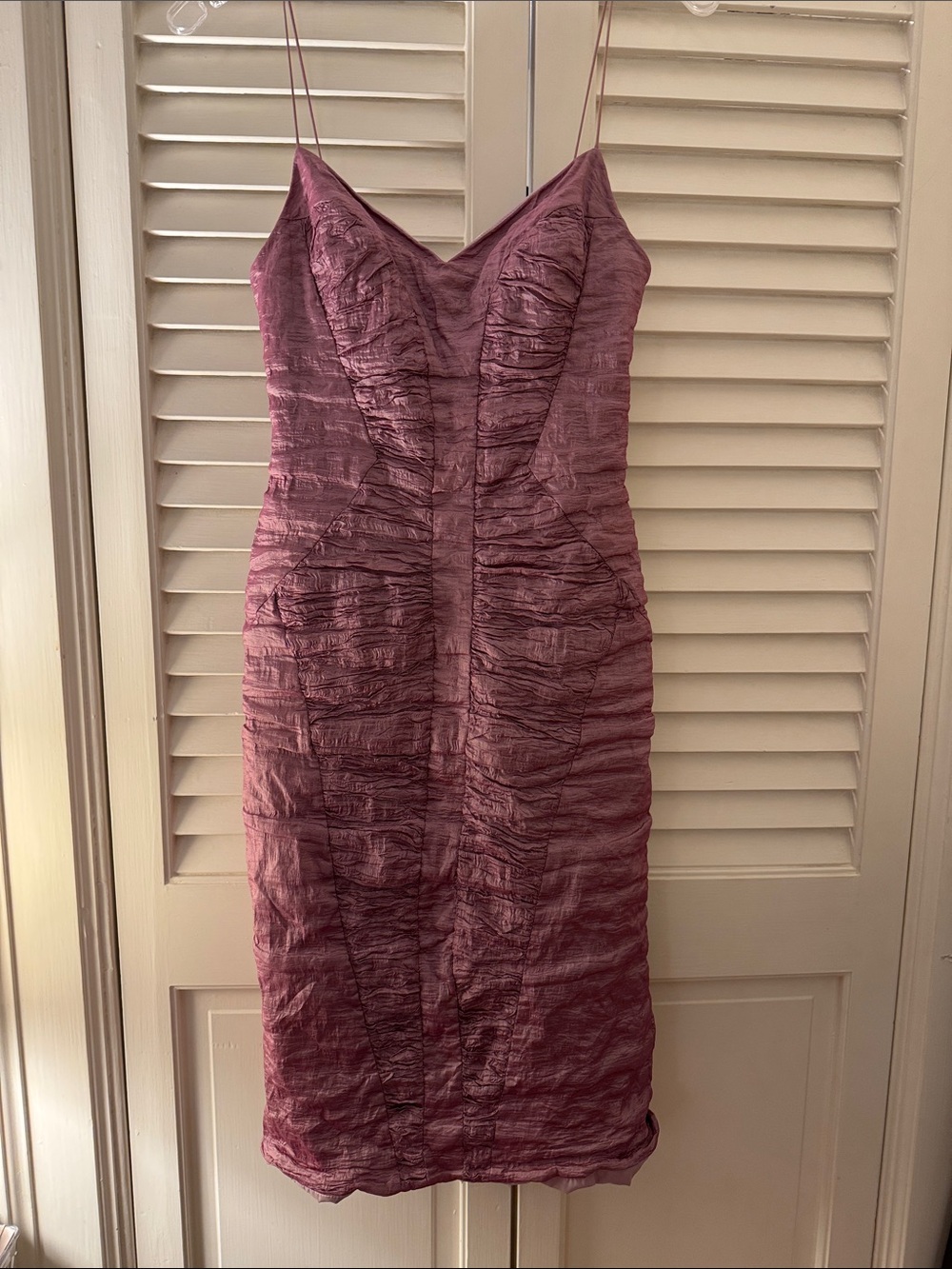 Nicole Miller Ruched Midi Dress in Mauve-Purple
